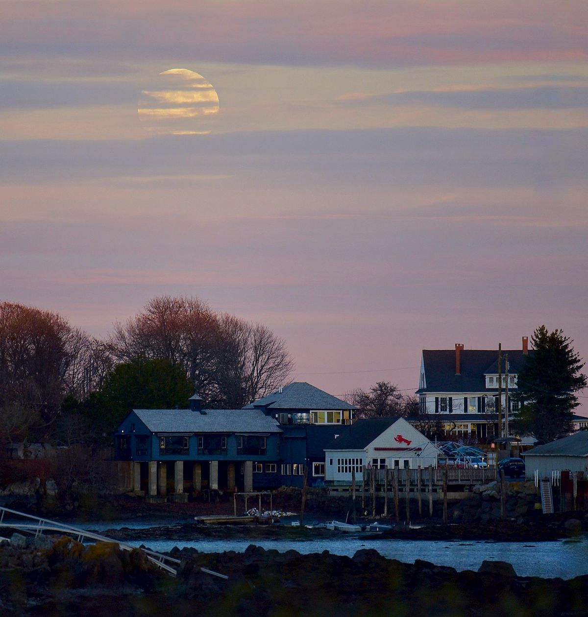Photo by Robert Dennis