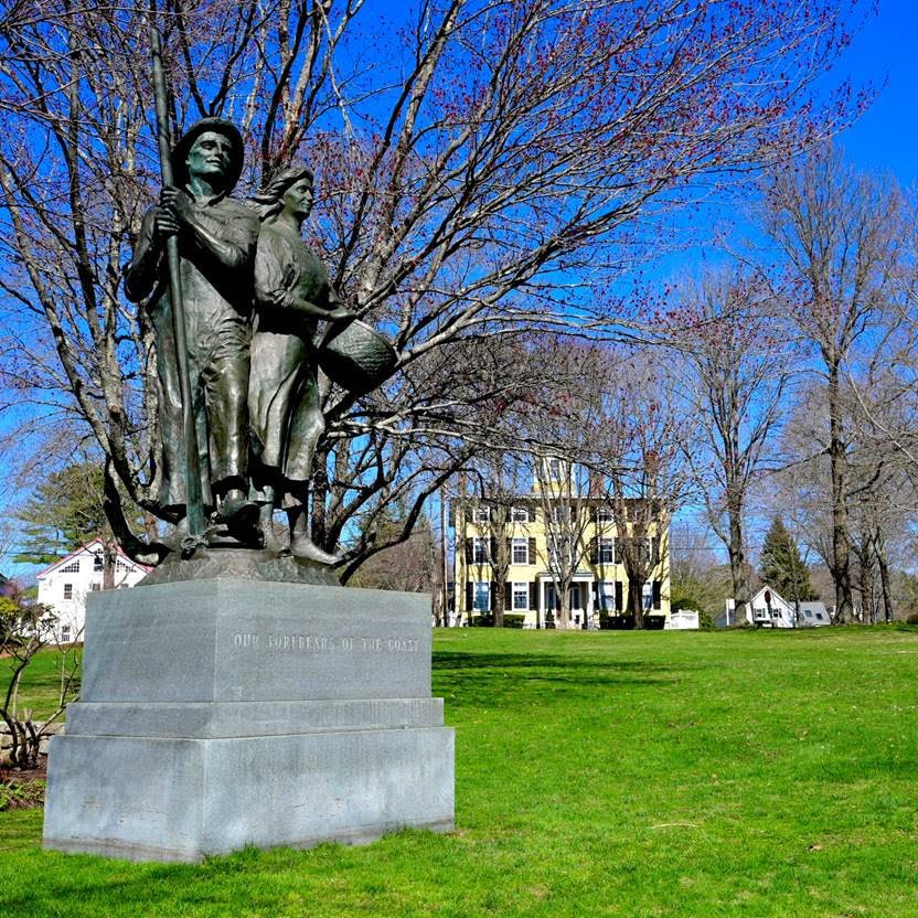 Spring Arrives at the River Green: Photo by Robert Dennis